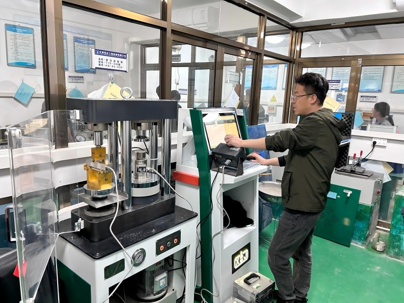 甘肅恒達工程檢測有限公司全面完成2025年度儀器設備檢定校準工作